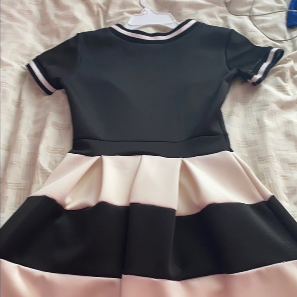 Black and White Dress - Picture 2 of 3